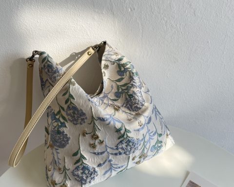 Dandelion shoulder bag women square bag with flowers pattern cloth bag gray blue color