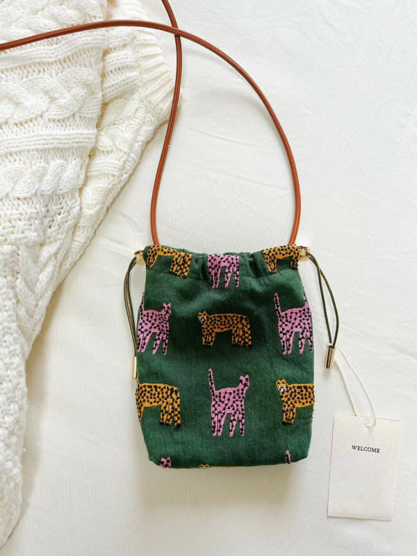 Handmade embroidered phone crossbody bag fox pattern for walking