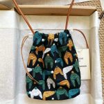 Handmade embroidered phone crossbody bag fox pattern for walking