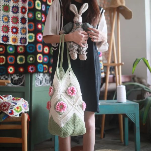 Hand-woven rose flower crochet tote bag Pastoral vintage women shoulder bag