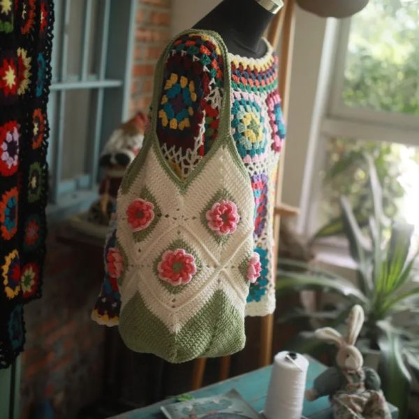 Hand-woven rose flower crochet tote bag Pastoral vintage women shoulder bag